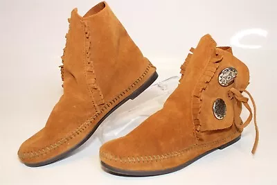 Minnetonka Womens 6 Two Button Brown Suede Mocassins Booties Ankle Boots 442 • $1.25