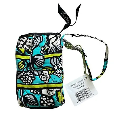 Vera Bradley Carry It All Wristlet Island Blooms • $15.75