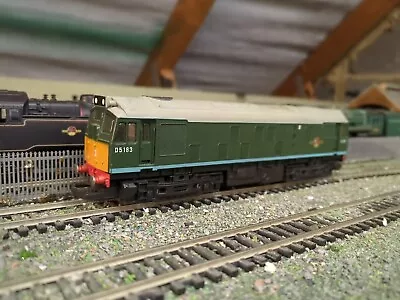 OO Gauge Hornby Class 25 Green Diesel Locomotive No D5183 • £20