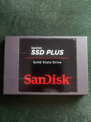 SanDisk SDSSDA-240G-G26 240GB SATA III 2.5 Inch Internal SSD • £10