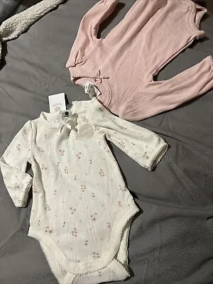 BNWT Baby Girls 2 Pack Long Sleeved Rompers Size 0 • $9.50
