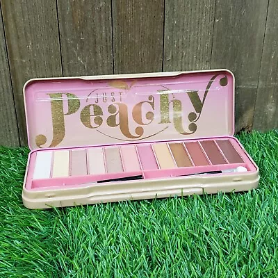 Markwins - JUST PEACHY - 12 Eyeshadows Palette - Tin Case & 2 Applicators • $15.90