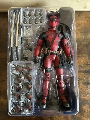 Hot Toys Marvel Deadpool 1 Figure MMS347 • £175