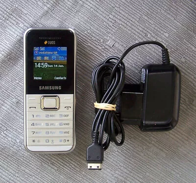 Samsung GT-E1182 Dual Sim Mobile Phone TΟP CONDITION - FM Radio Torch Big Font • $30