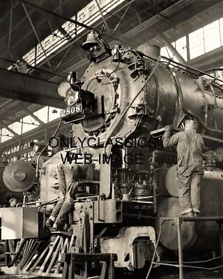 1942 Steam Locomotive Chicago Northwestern Repair Shop Photo Railroad Train 2808 • $14.41