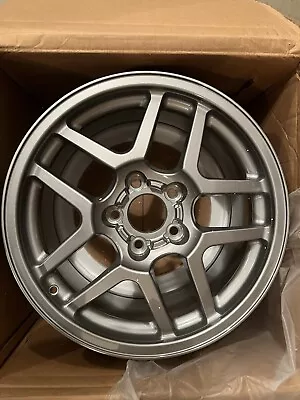 02 03 04 Corvette Z06 NOS GM Speedline 17x9.5 Argent Front Wheel • $600