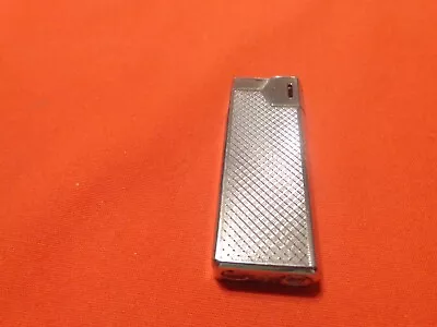 VINTAGE 1970s ELECTRONIC POCKET LIGHTER CHROME CASE UNIQUE ETCHED DESIGN  # 479 • $34.90