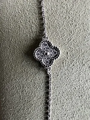 Van Cleef & Arpels Sweet Alhambra 6.7 In Chain Bracelet 18k White Gold... • $3000