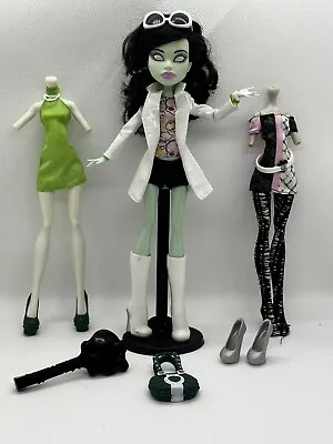 Mattel MONSTER HIGH DOLL SCARAH SCREAMS I LOVE FASHION DOLL BLT96 With Box • $96.27