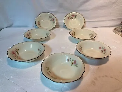 Vintage  Homer Laughlin Virginia Rose Fluffy Rose 5 Berry Bowls 5.25  • $15