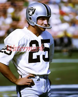 AFL 1960 Oakland Raiders Fred Biletnikoff Color Picture 8 X 10 Photo • $5.59