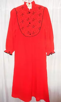Vanity Fair Red Fleece Black Embroidered Long Robe Button & Zip S • $19.99