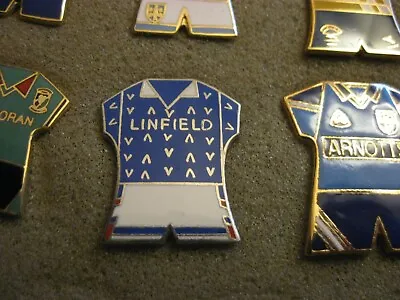 Rare Old Linfield Football Club Kit (101) Enamel Pin Badge • £6.25