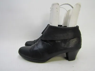 MUNRO Womens Sz 8.5 M Black Leather Zip Heeled Ankle Fashion Boot Booties • $32.29