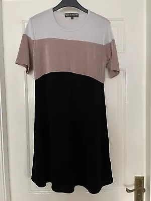 Women's QED London Dress Size 10 • £1