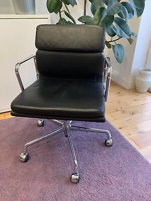 Original Vitra Eames Softpad Office Chair Black Leather/excellent Condition • £1350