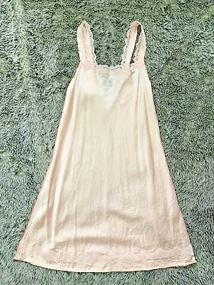 Vtg OLGA Pink SILK LINGERIE CHEMISE Night Gown Dress Womens SLIP Small Short • $36