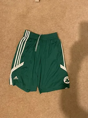 £4.75 • Buy Boston Celtic Shorts