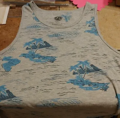 Maui And Sons Tank Top Mens Size Small Island & Ocean Print • $12.95