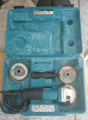 Makita 9553NB 120V 100mm Angle Grinder (4in Wheel) Good Condition  • $60