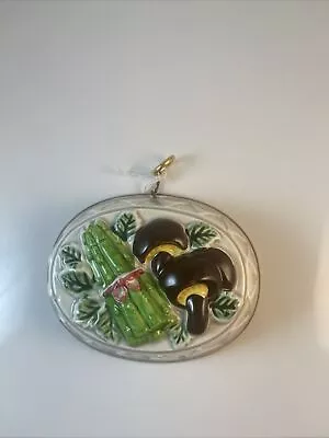 Japan-Vintage Kitchen Mold  70s Retro Mushrooms/asparagus Ceramic Hanging VTG • $18