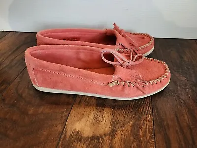 Minnetonka Kilty Womens Size 8.5 Pink Hardsole Suede Moccasins Loafers • $23.42