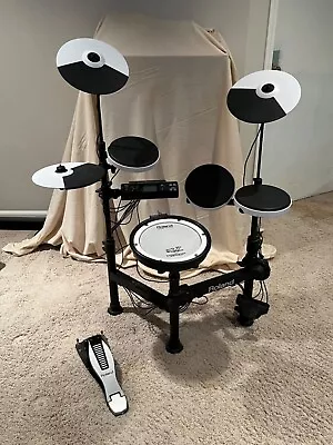 Roland Electronic Drum Set • $300