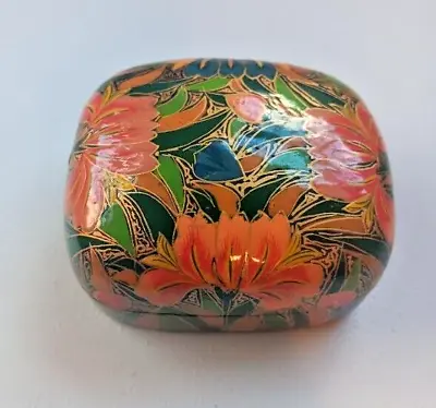 VINTAGE Paper Mache Lacquered Trinket Box Handmade & Hand Painted Kashmir India • $24.95