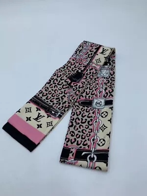 Authentic Louis Vuitton 100% Silk Leopard Monogram Pattern Scarf All Season • £197.67