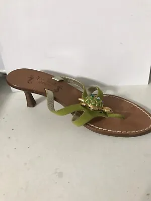 Miss Trish Of Capri Shoes Heels 2 1/2’’ With Green Turtle Ornement Sz 38 • $29.50