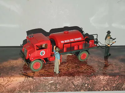 MODIFIED  TRUX 1940s CHEVROLET BLITZ FIRE TRUCK With   BUSH FIRE SERVICE  BOXeD • $75