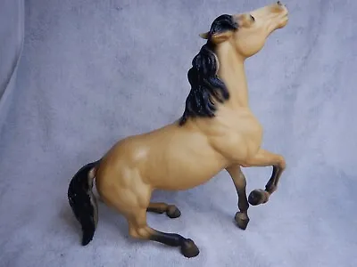 Breyer Traditional Model Horses Mustang Diablo Semi Rearing #87 Buckskin • $35