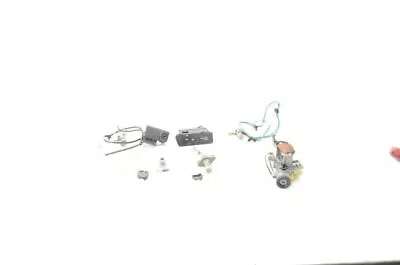 2004-2005 Mazda MX-5 Miata 1.8L Ignition Switch With Key And Door Lock Cylinders • $151.94