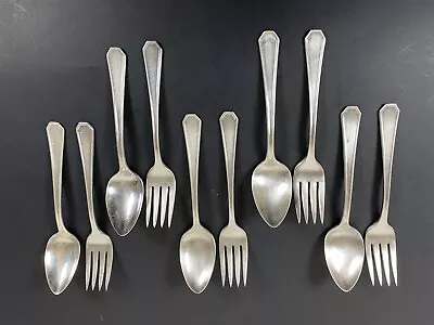 Vintage Meriden.SP.Co FlatWare 5 Spoons 5 Forks 6 Inches Long • $18.47