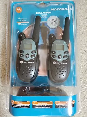 NEW Motorola TalkAbout T5000R Walkie-Talkies 22-Channels FRS/GMRS 2-Way Radios • $47.99