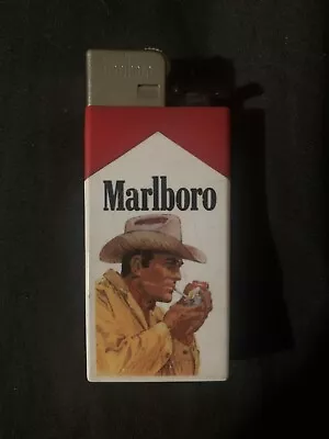 VTG Marlboro Cigarette - Marlboro Man Cowboy Collectors Plastic Lighters  DNW • $2.50