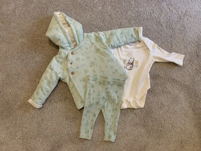 £2 • Buy Baby Disney Winnie The Pooh Outfit 3-6 Months Primark Unworn