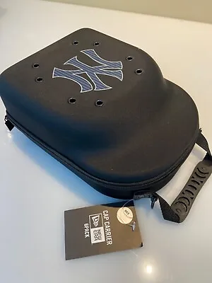 New Era  New York  Yankees Logo  Black 6-Pack Cap Carrier • $50