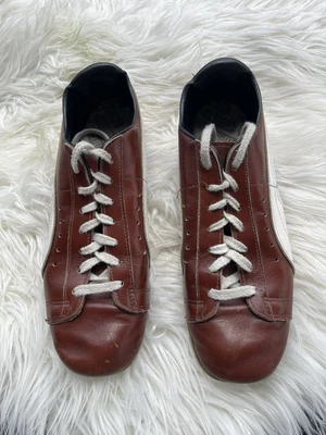 $20 • Buy Vintage Puma Shoes