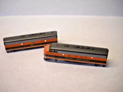 N-Scale KATO F7? Great Northern Shells   A & B Units FOR PARTS • $26