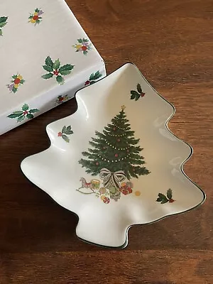 Mikasa CHRISTMAS STORY TREE TRAY PLATE Candy Snacks Server 8 1/2  CAB08/541 NEW • $29.50