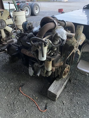 $4500 • Buy (2) 6V92 Detroit Diesels 1-mechanical Needs Rebuild 1-electronic Rebuilt DDEC
