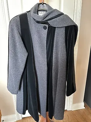 Vintage MDP Mario De Pinto Swing Coat Gray Wool Black Velvet Made In USA L-XL • $35