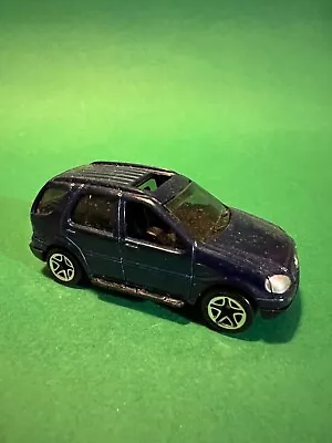 Matchbox 1990 Mercedes Benz ML 430 1/64 Diecast PC17 • $5.50