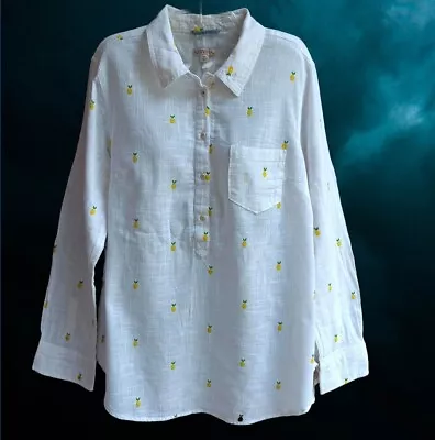 Tunic Top Women’s XL White Cotton Pineapple Print Buttons Pocket Collar MERONA • $10.99