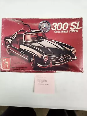 AMT Mercedes Benz 300 SL Gullwing 1/25 Scale Missing Some Parts • $5.99