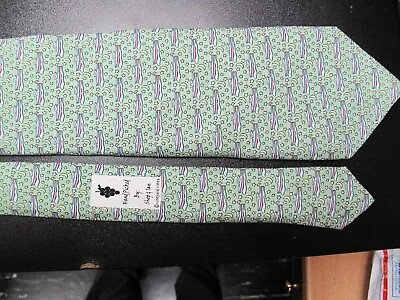 Vineyard Vines Yachts Stars Moon Boats Neck Tie Silk Handmade USA • $5