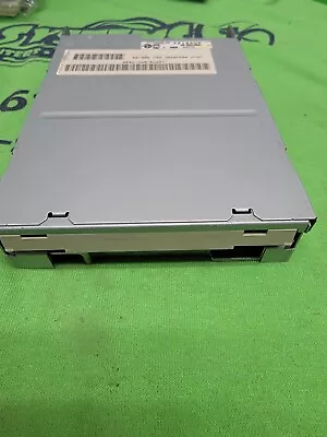 $24.99 • Buy TEAC 3.5 1.44MB Internal Floppy Drive - FD-235HF - NO BEZEL - Dell