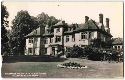 Shanklin Manor House WTA Guest House - To Thomas - Charlton - 1933 RPPC M08 • £3.45