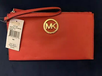 Michael Kors Fulton Large Leather Zip Clutch  - New With Tags! • $51